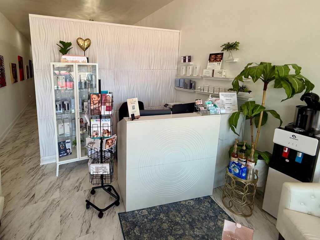The front desk of Radian Life Health Solutions
